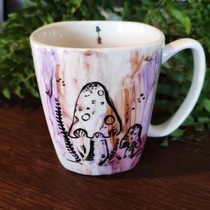 "Magiczny świat grzybów" malowany kubek